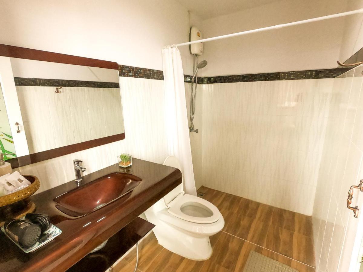 Hotela Boutique Resort Супхан Бури Екстериор снимка